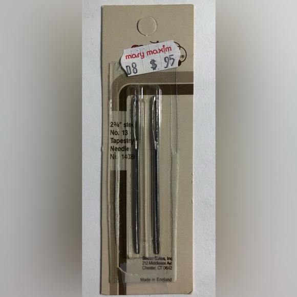 Bundle of Knitting Needles and Accessories - Picture 6 of 9